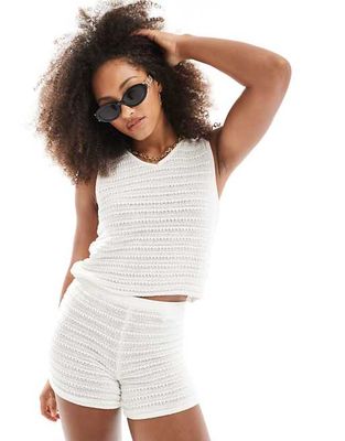 Top Bianco Latte Donna smanicato traforato maglia crochet lavorato 100% cotone leggero morbido Beige vaniglia JJXX JXRORY TOP art. 12275509 Top Bianco Latte Donna smanicato traforato maglia crochet lavorato 100% cotone leggero morbido Beige vaniglia JJXX JXRORY TOP art. 12275509