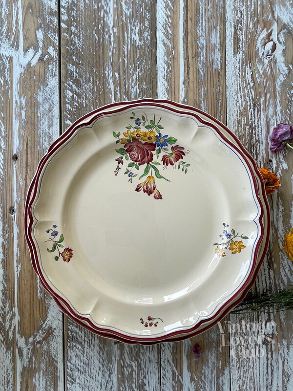 Round Plates Longchamp