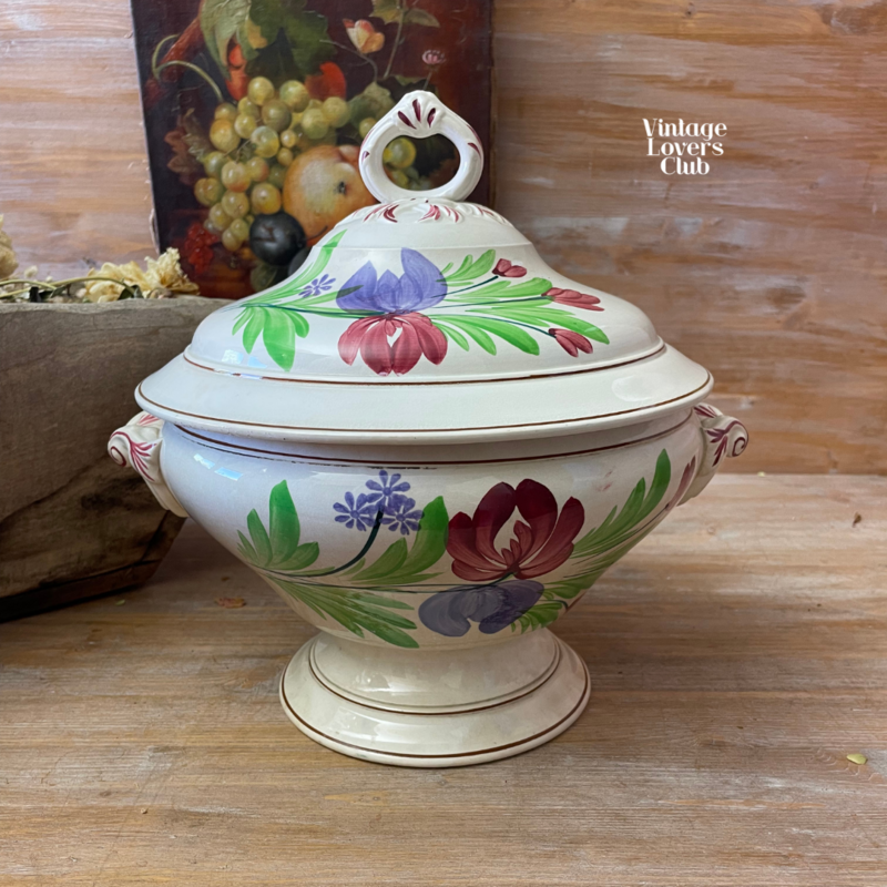 Tureen Pexonne