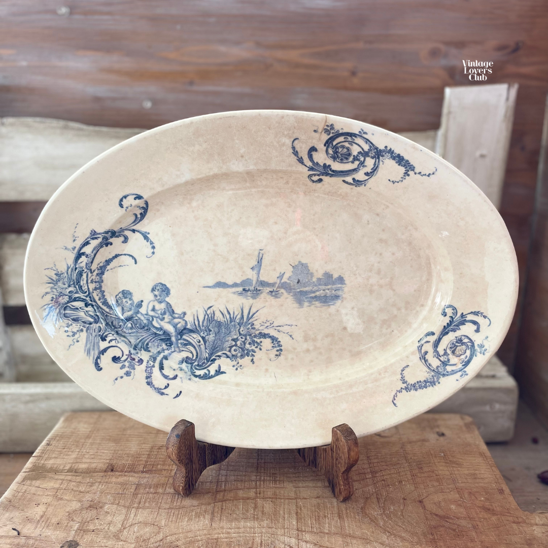 Oval Tray JV &amp; Bordeaux