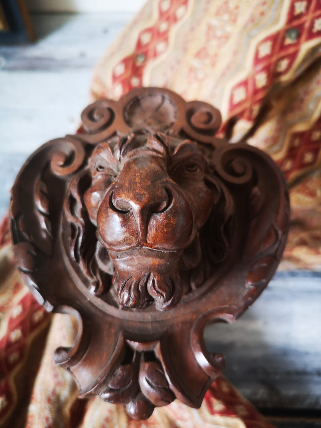 Lion Tent Holders