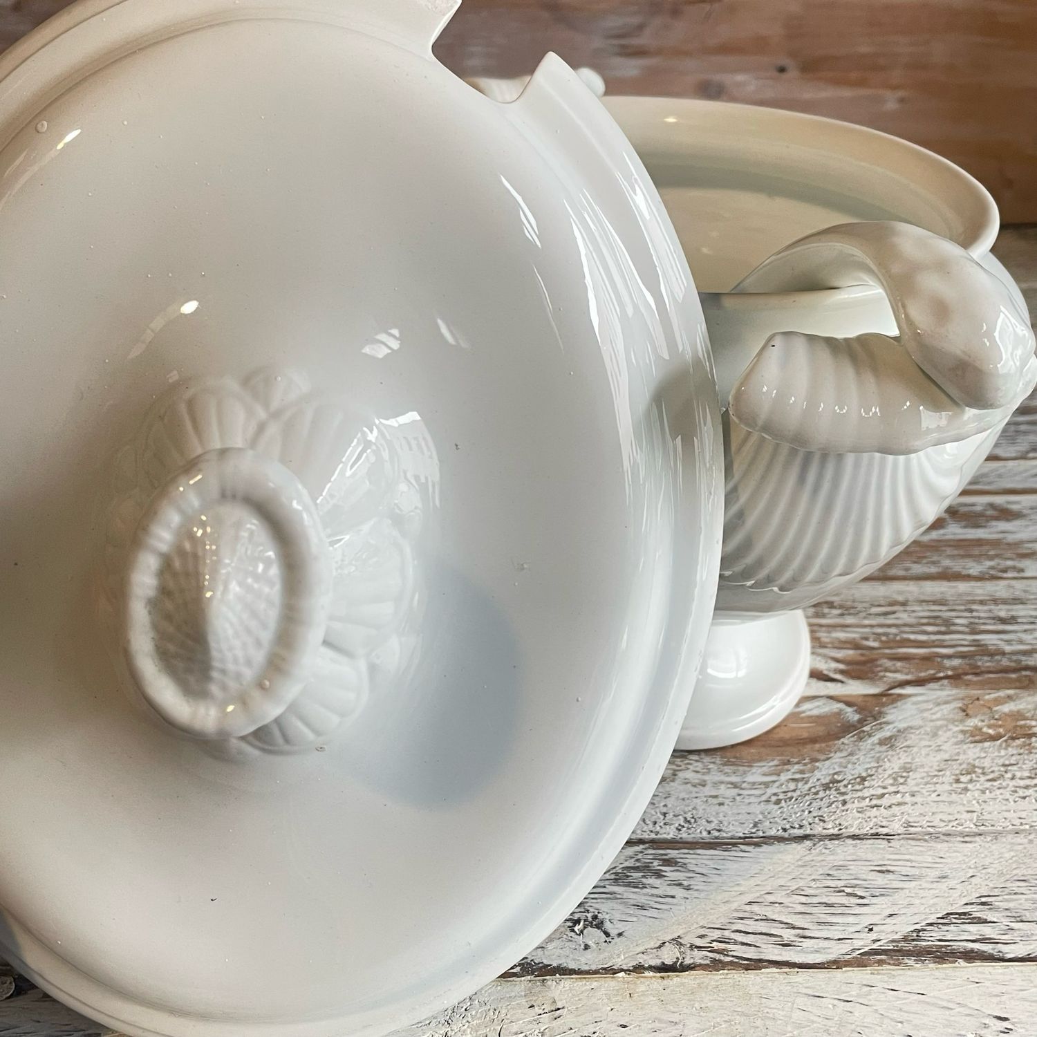 Oval Boch Tureen