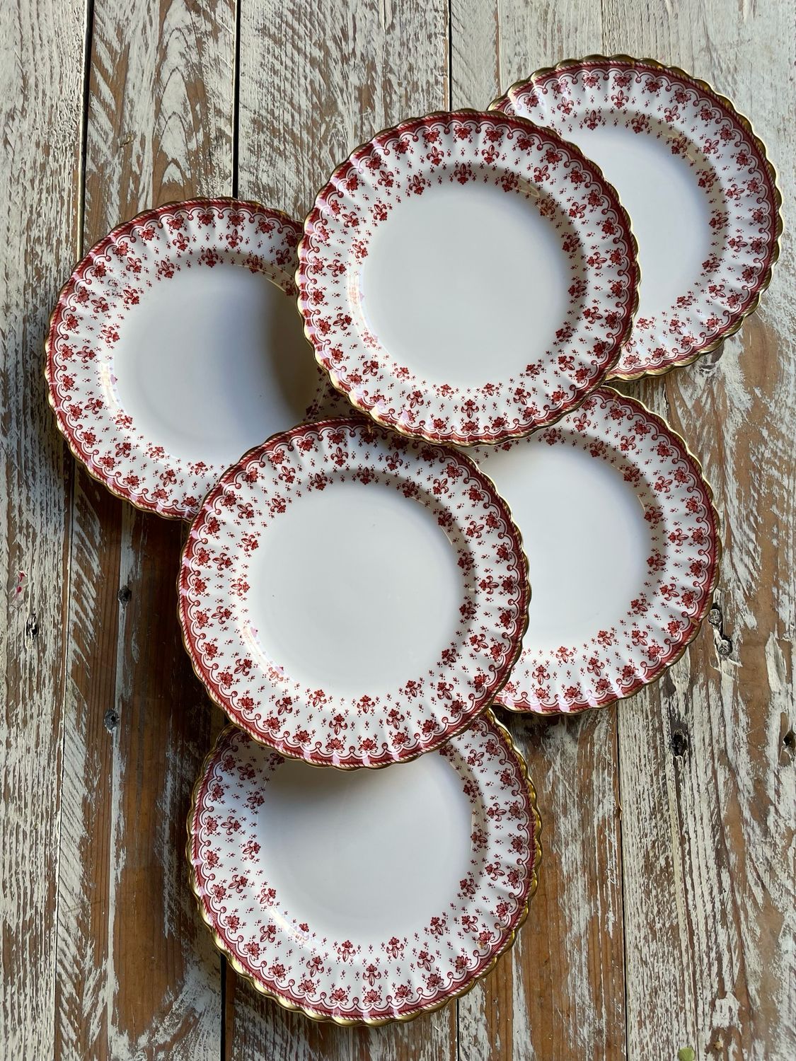 Spode Fleur de Lys Plate