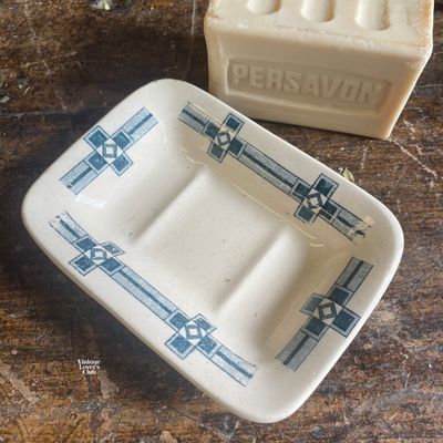 Terre de Fer Soap Dish with Teal Greek Key Pattern