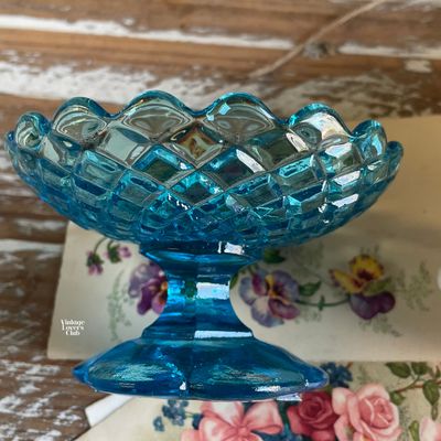 Small Tourquoise Tall Comport