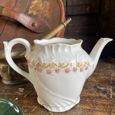 Porcelain Milk jug with Rosettes
