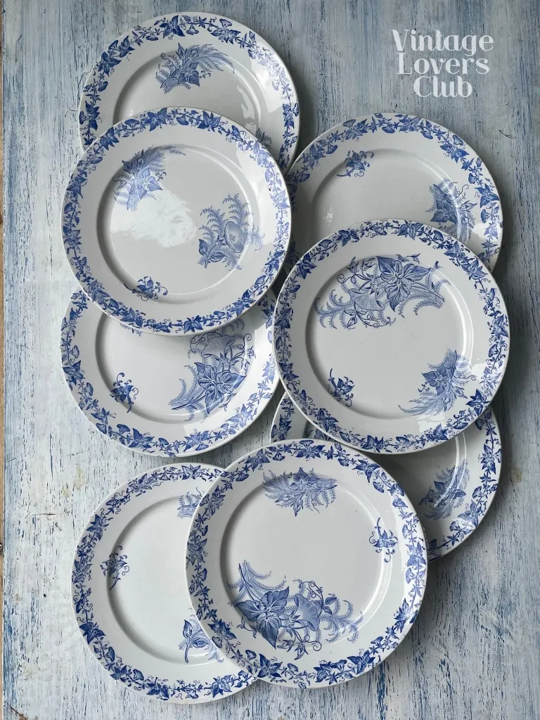 Liseron Dinner Plate