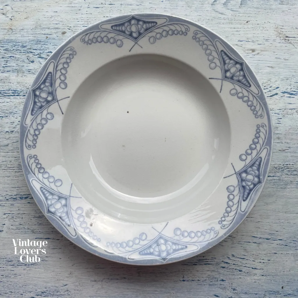 Blue Decor Fund Plate