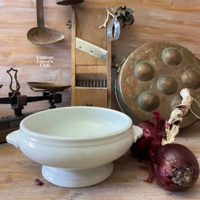 Vintage Dutch Tureen