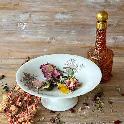  Unbranded Tall Comport with Little Bird.