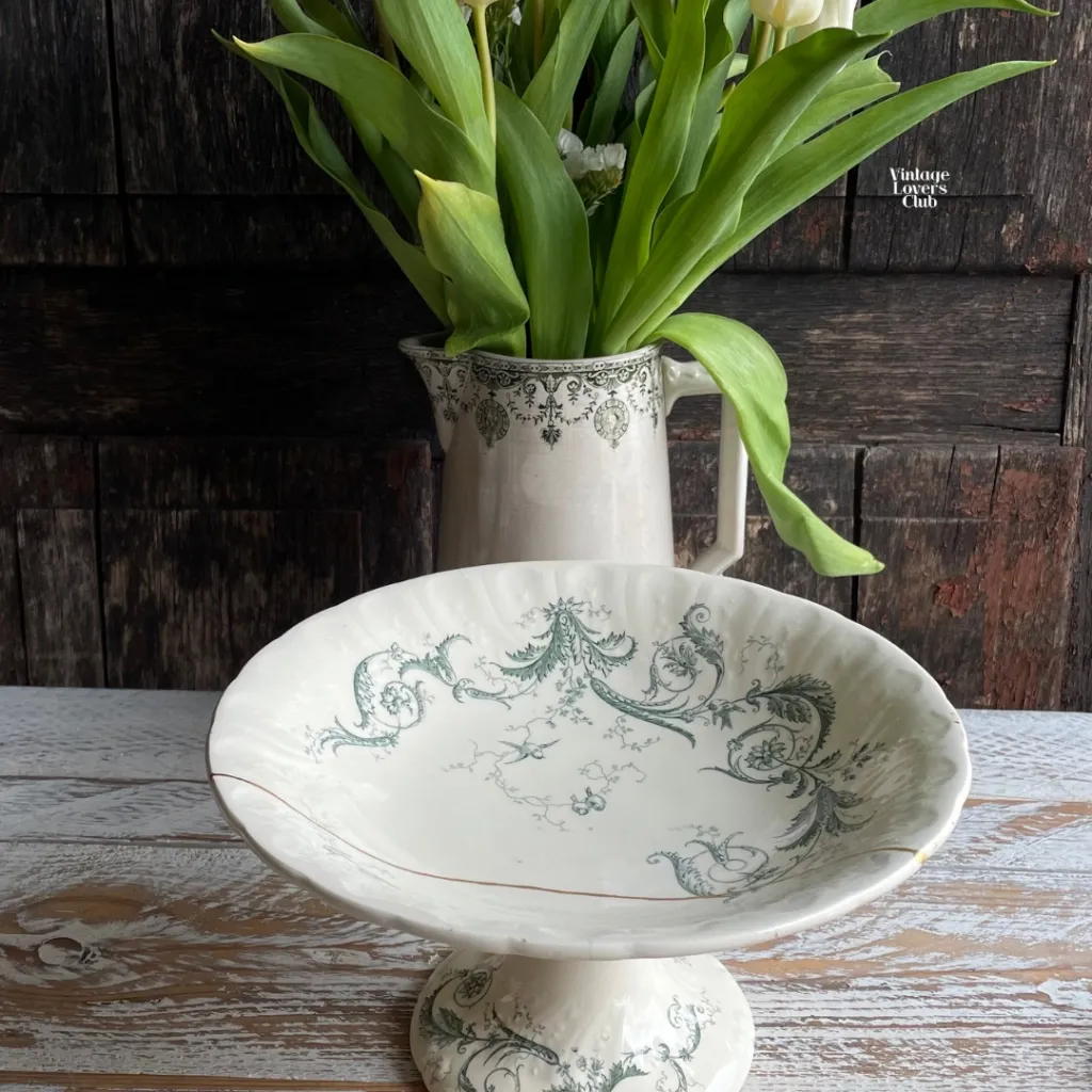 Tall Comport Rinceaux Kintsugi