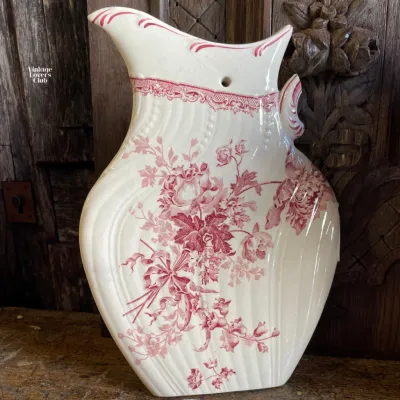 Fontanges Representative's Pitcher