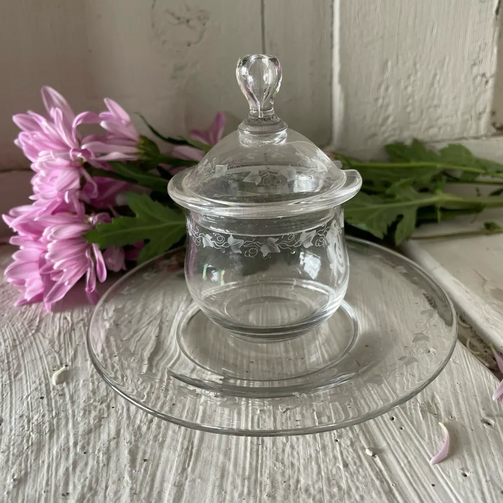 Crystal Moutardiere