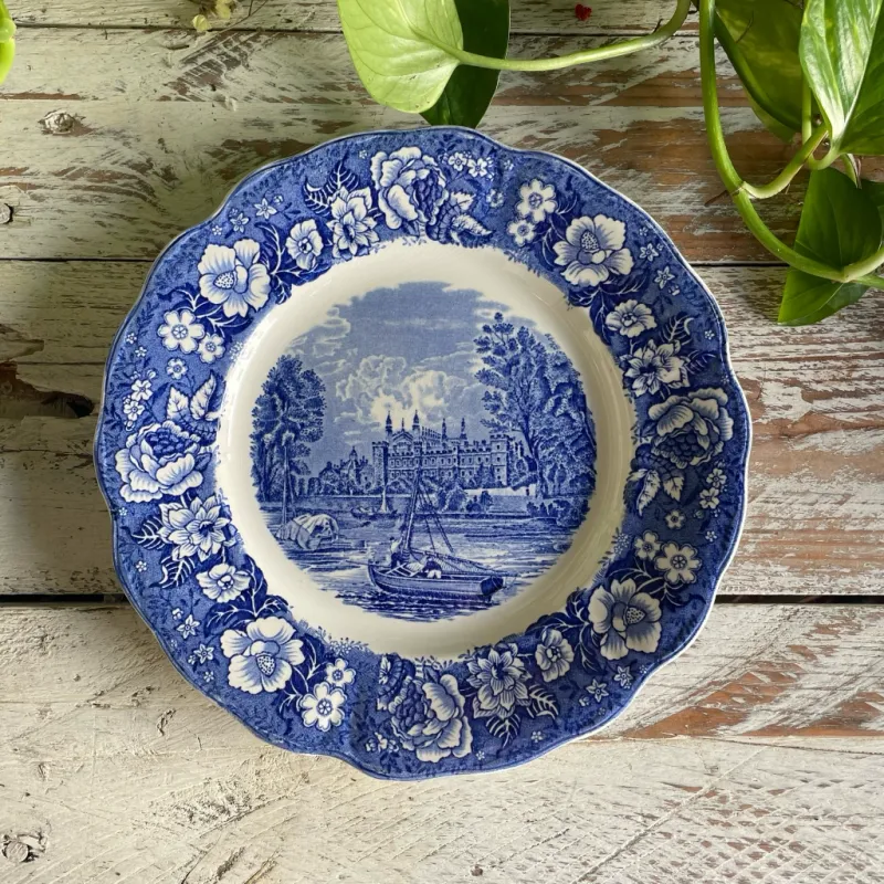 Eton College Pattern Dinner Plate