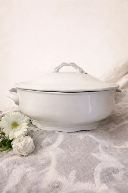 White Verbano Tureen with Lid