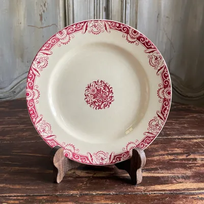 Piatto Piano Terre de Fer Bordo rosso