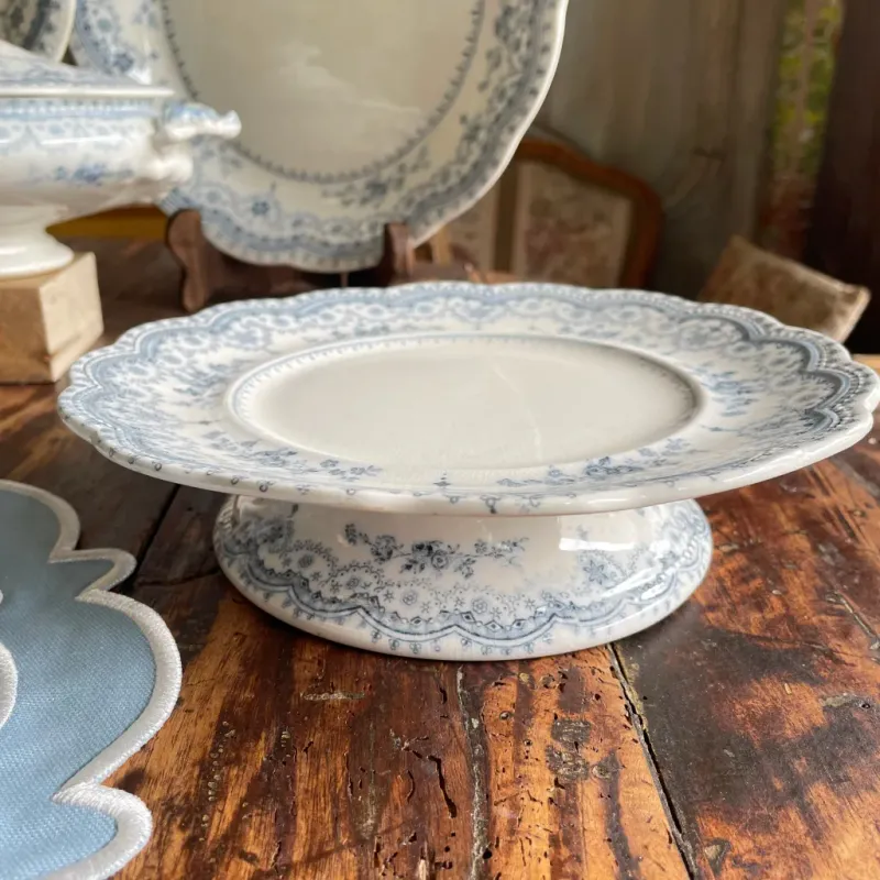 Johnson Bros Shallow Bowl – Dorothy Pattern