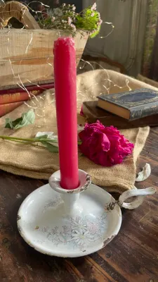 Enamel Tin Chamberstick – Floral Decoration