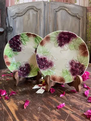 Pair of Barbotine Plates – Grape Cluster Decoration