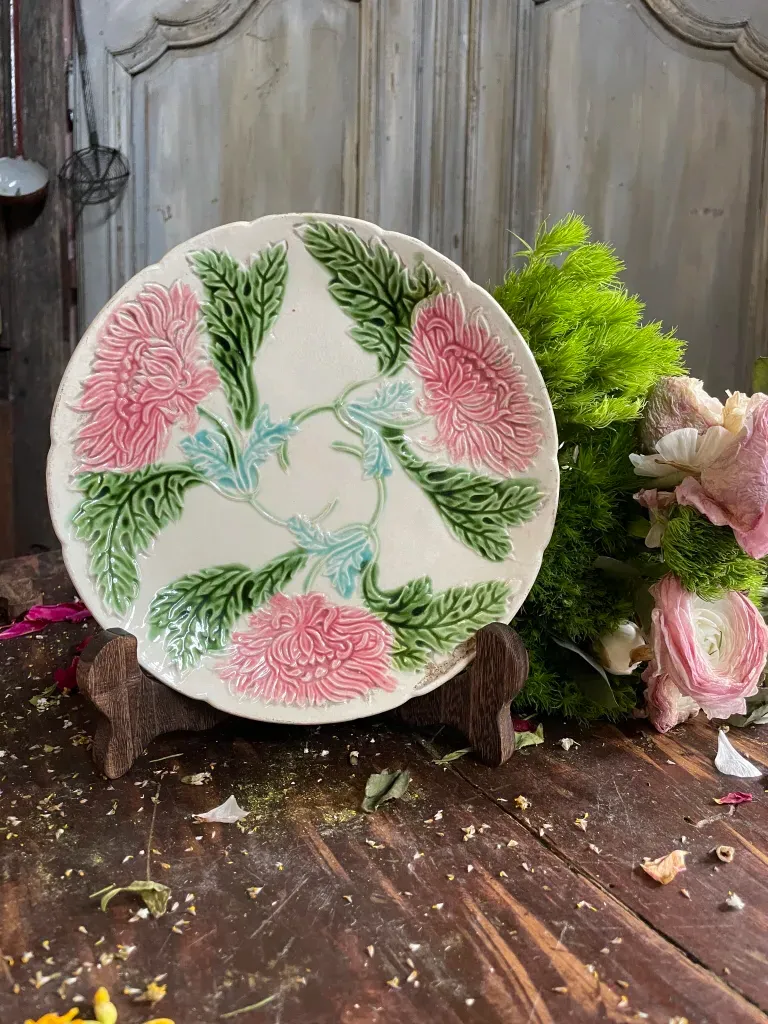 Barbotine Plate – Chrysanthemum Decoration