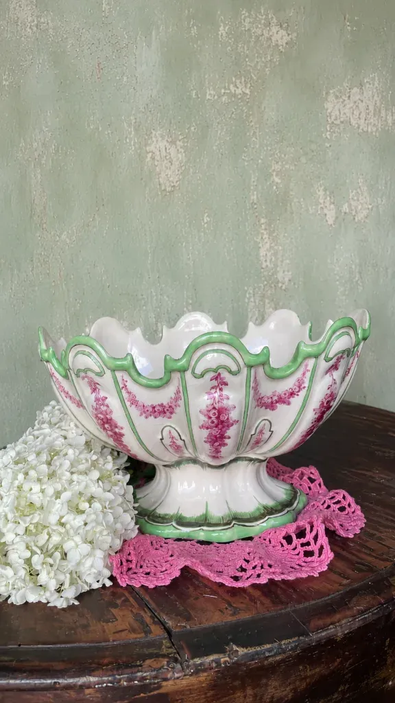 Faïence Jardinière – Pink and Green Floral Decoration