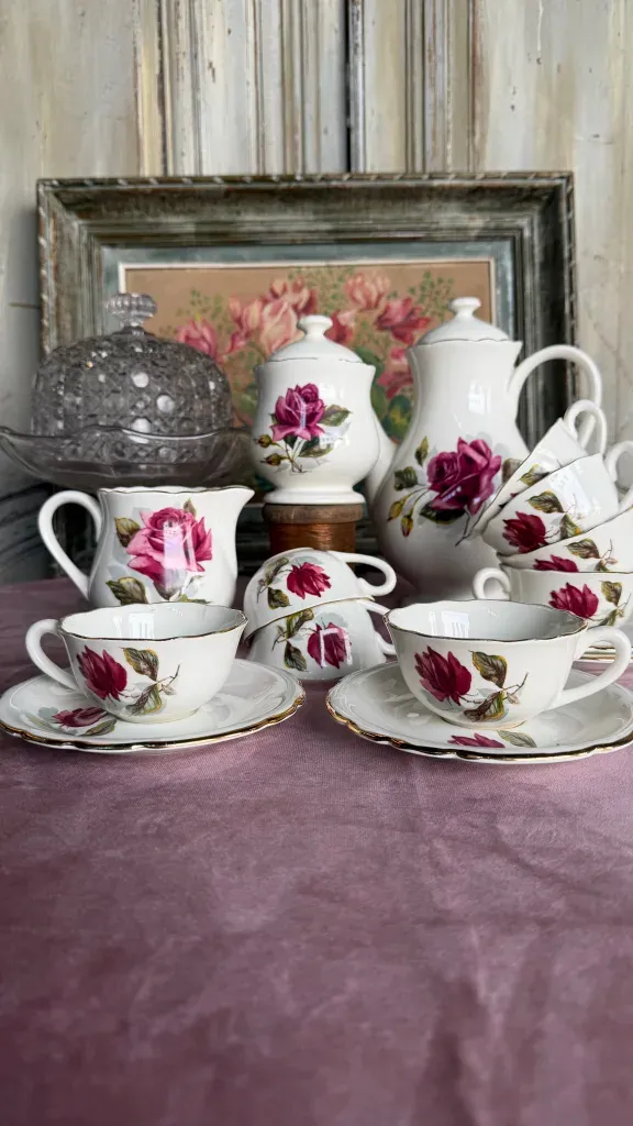 Coffee Service Gien – Chambord Pattern
