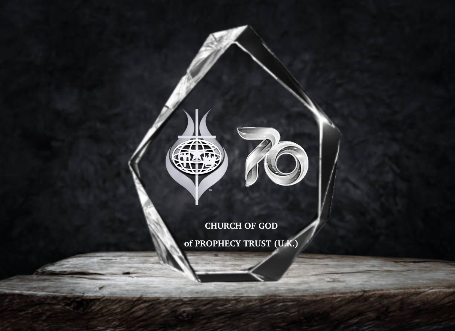 COGOP 70th Commemorative Crystal - Prestige COGOP 70th Commemorative Crystal - Prestige