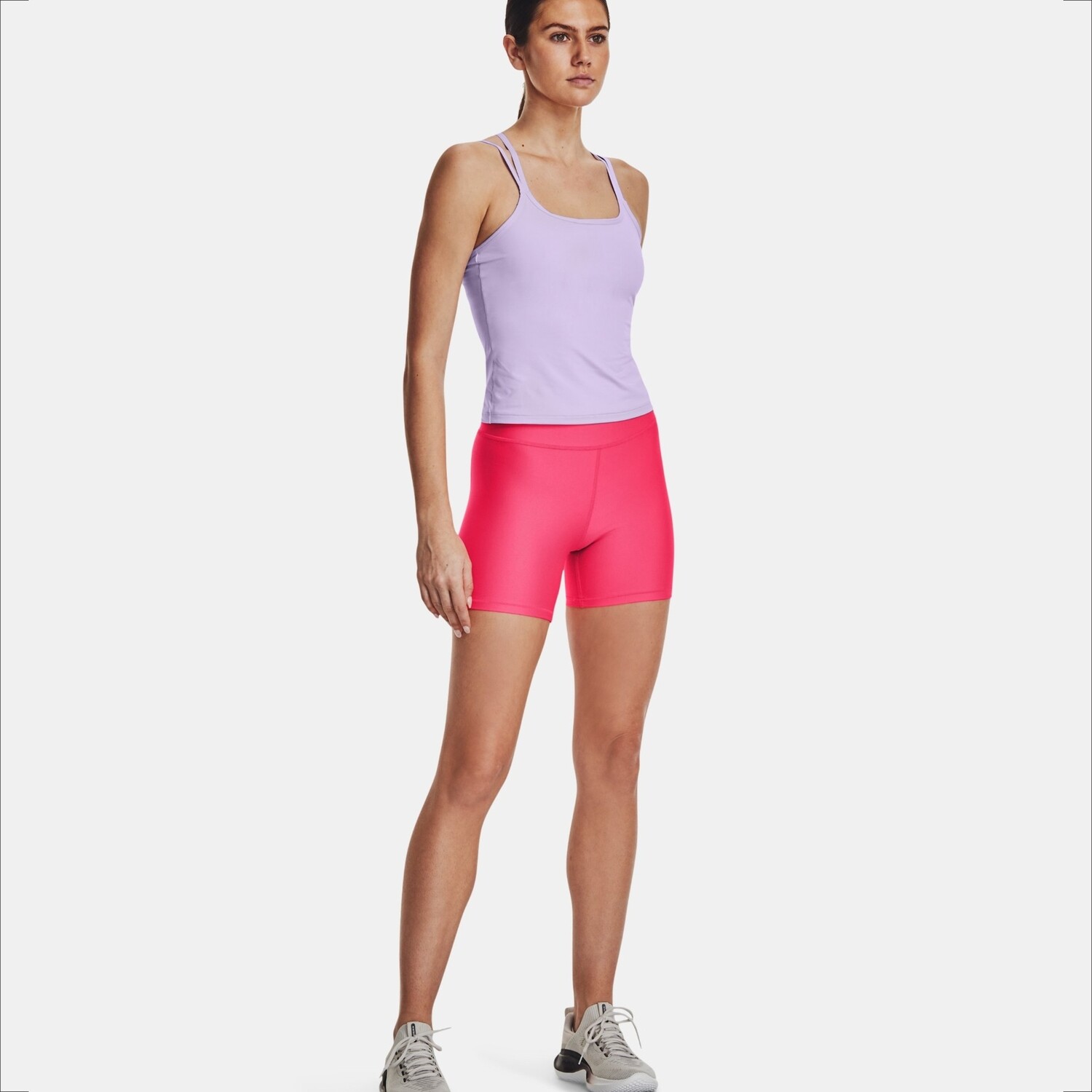 UNDER ARMOUR WOMEN MID RISE MIDDY SHORT 1360938-683
