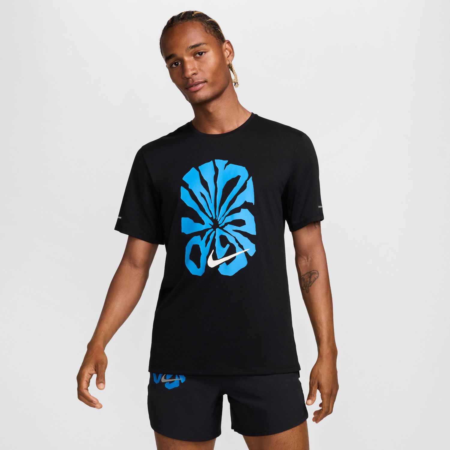 NIKE MEN DF RISE 365 RUN ENERGY SHORT SLEEVE TOP FZ1080-010