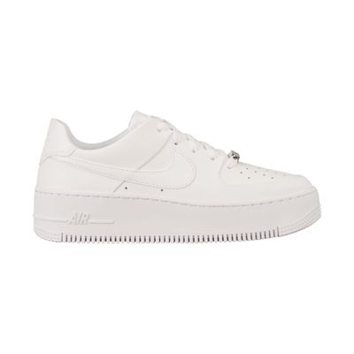 NIKE WOMEN BASKETBALL W AF1 SAGE LOW SNEAKERS AR5339-100