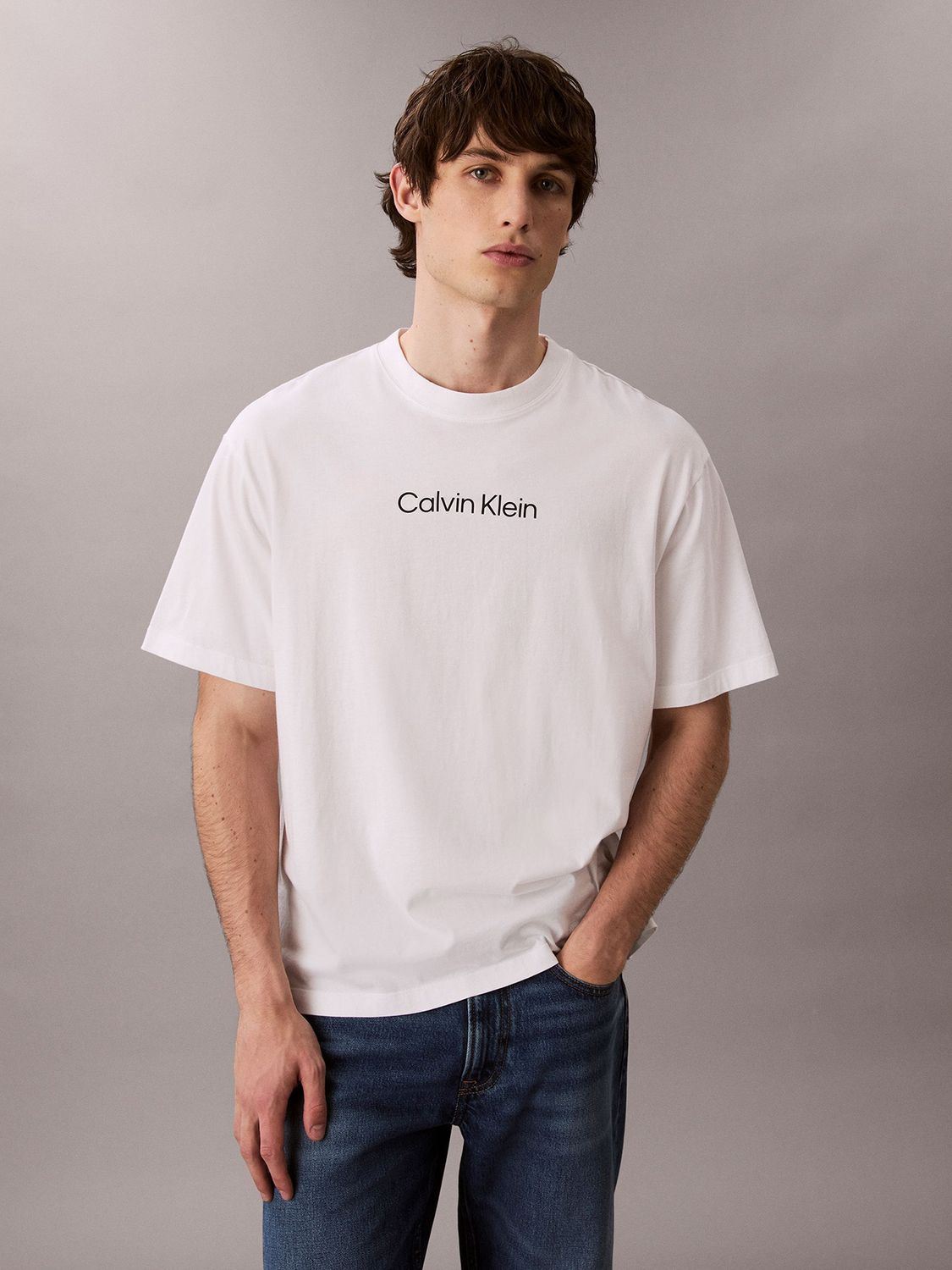 CALVIN KLEIN MEN STANDARD LOGO C/NECK T-SHIRT 4LD230G110