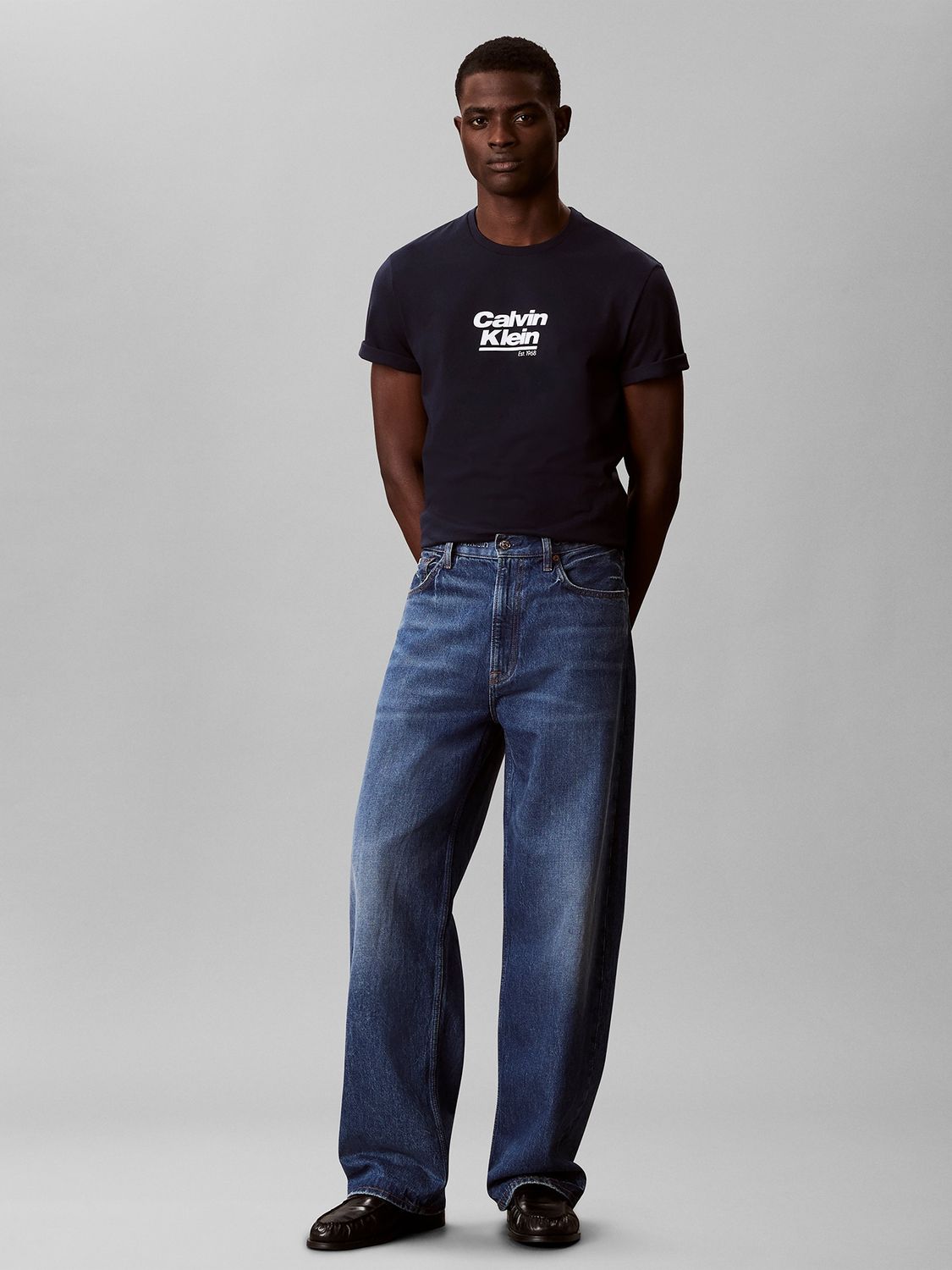 CALVIN KLIEN MEN S/S JEANS GRAPHIC T-SHIRT 4RF803G410