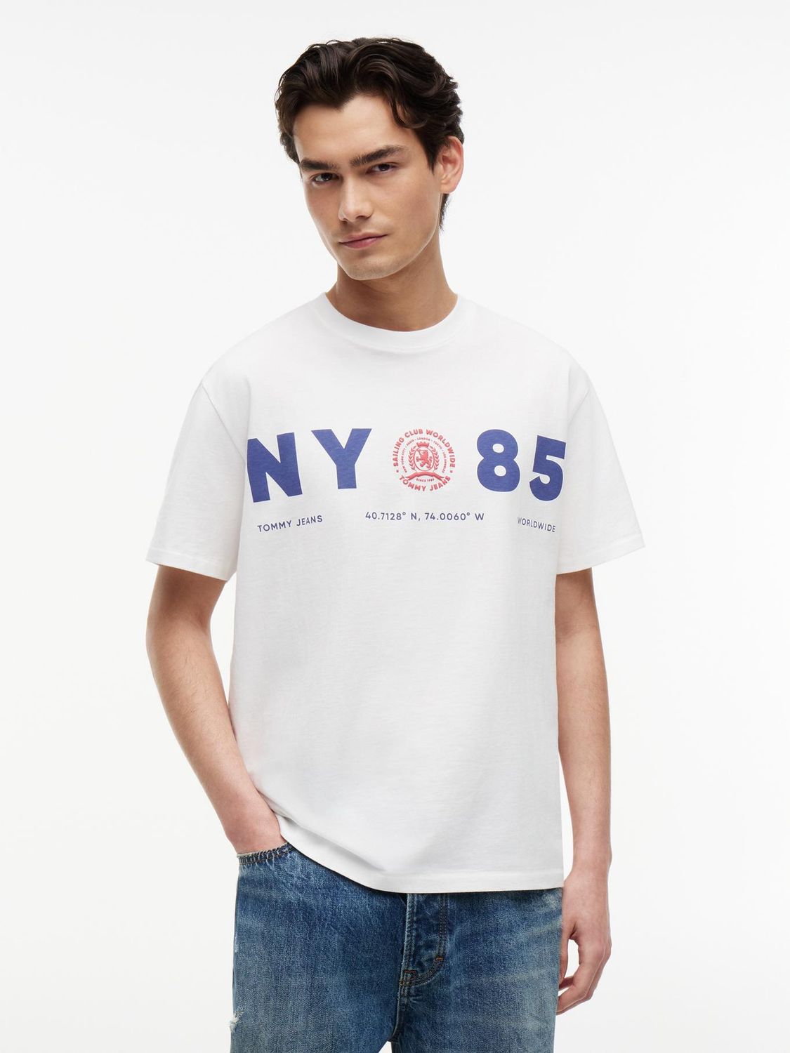 TOMMY HILFIGER MEN SS RLX CREST 1985 T/SHIRT DM0DM23186YBL