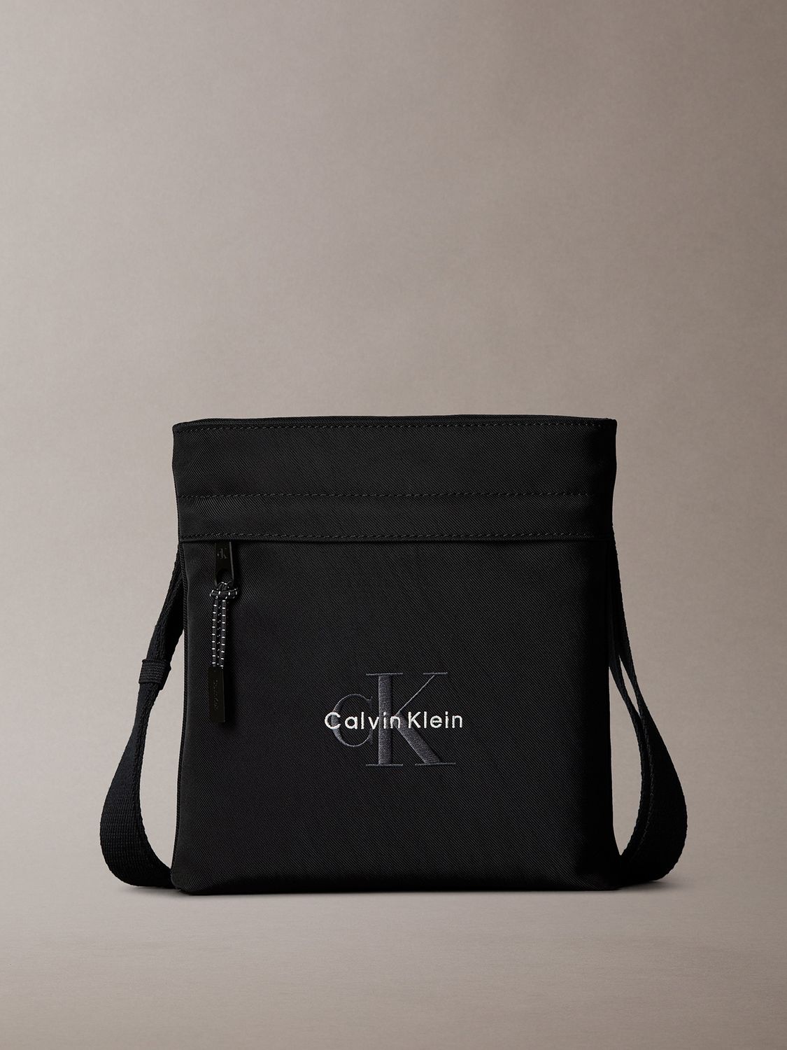 CALVIN KLEIN MEN CROSSBODY BAG 4D3178G001
