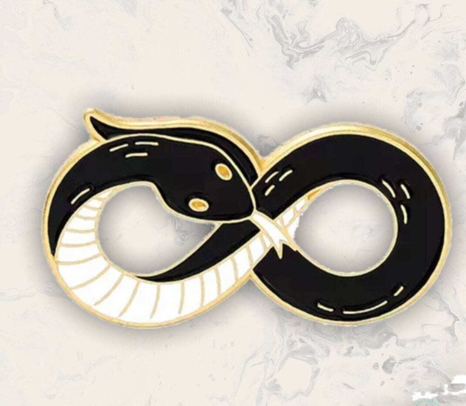 Snake - Infinity - Reptile - Serpent - Needle Minder - Pin - Magnet