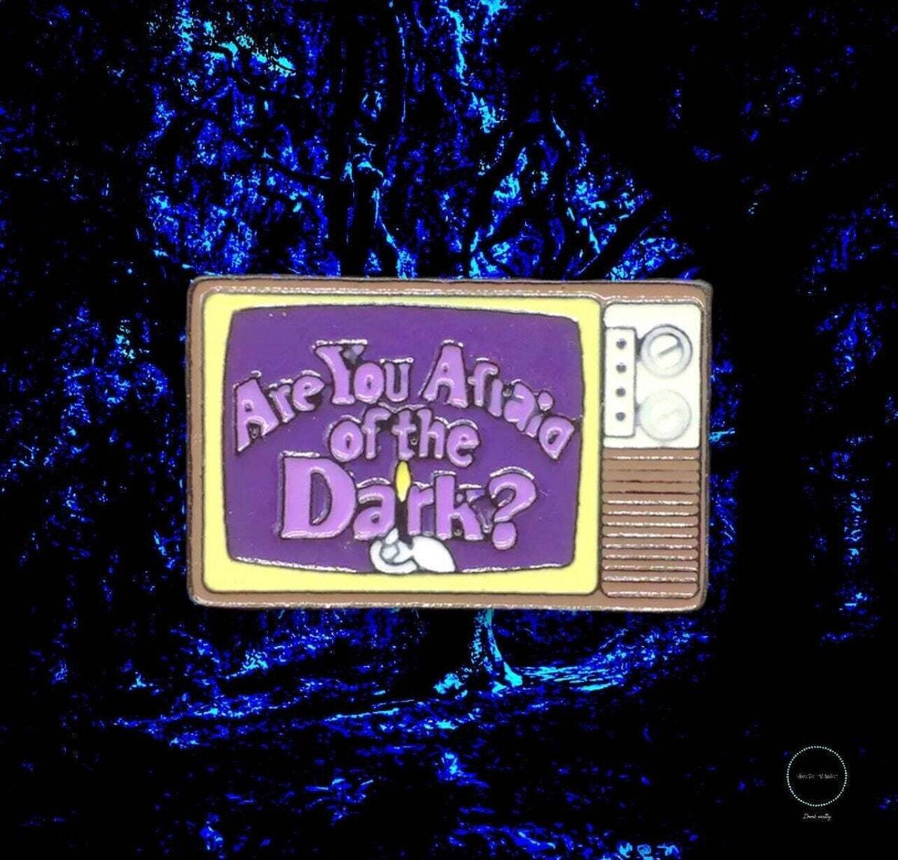 B Grade - Are You Afraid Of The Dark - Nostalgia - Nostalgic - Tv Show - 90s - Needle Minder - Pin - Magnet