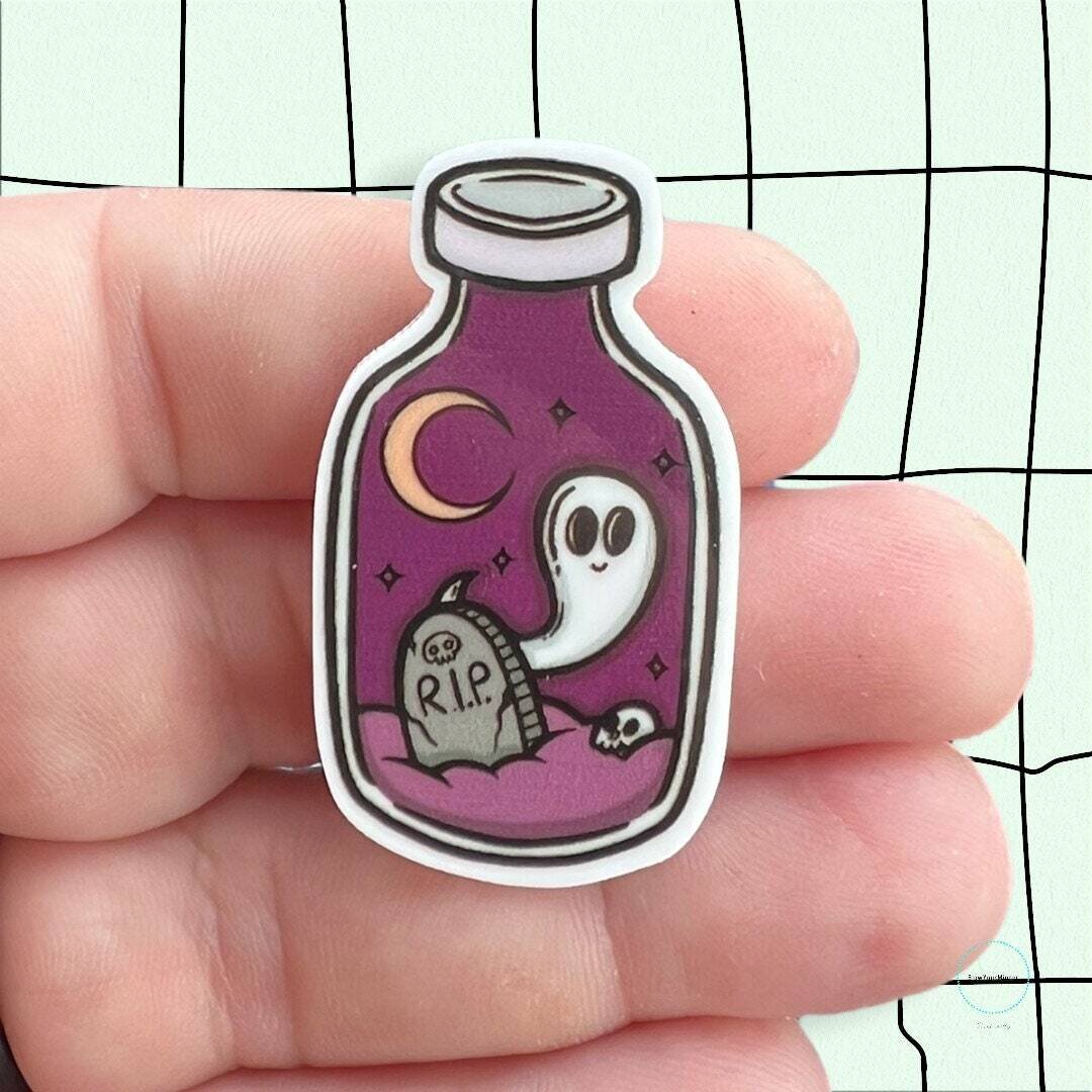 Ghost In A Jar - Halloween - Purple - Spirit - Cute - Acrylic - Needle Minder - Pin - Magnet