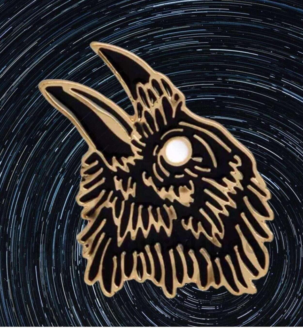 Crow - Raven - Bird - Witchy - Halloween - Needle Minder - Pin - Magnet