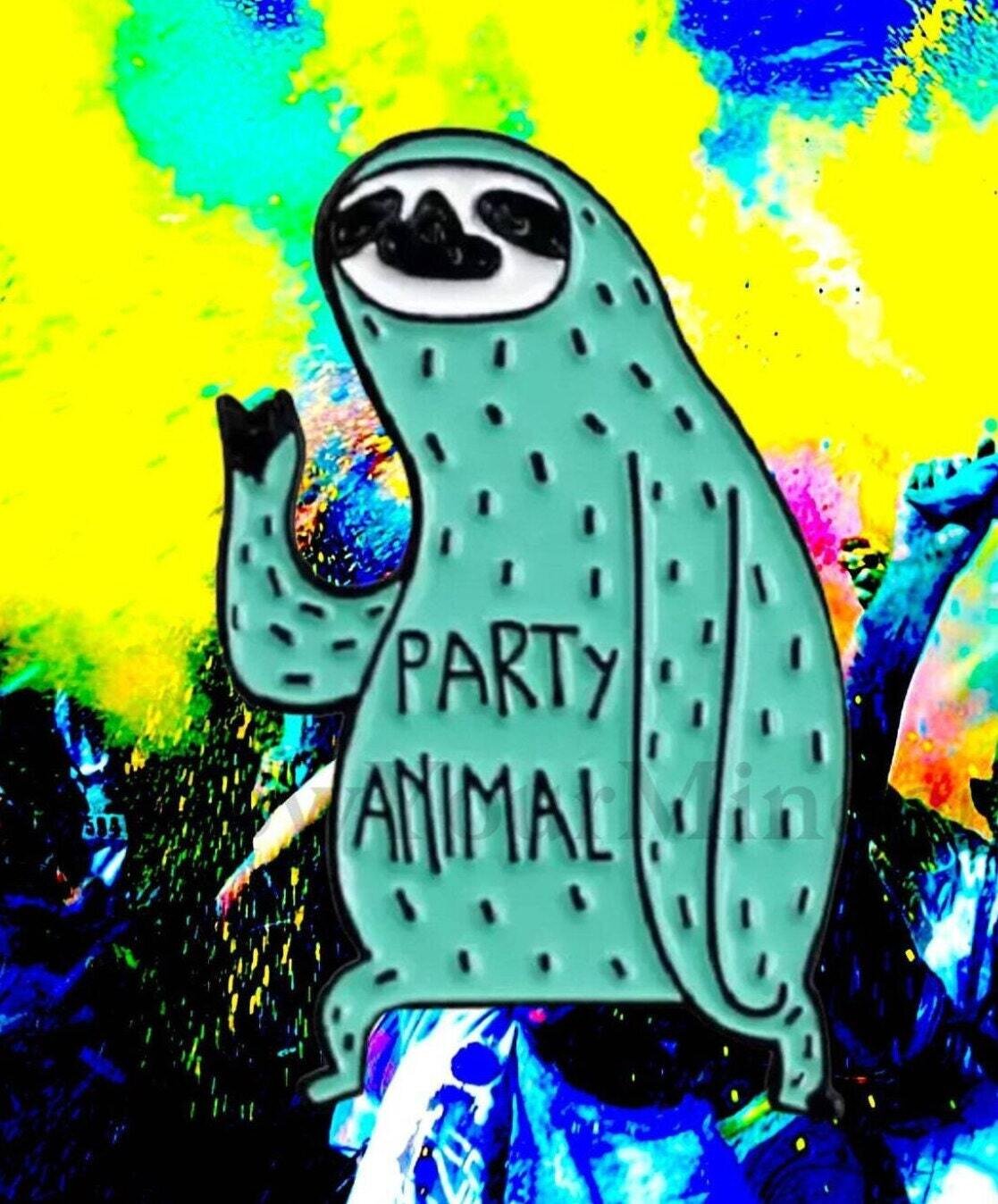 Party Animal - Sloth - Funny - Needle Minder - Pin - Magnet