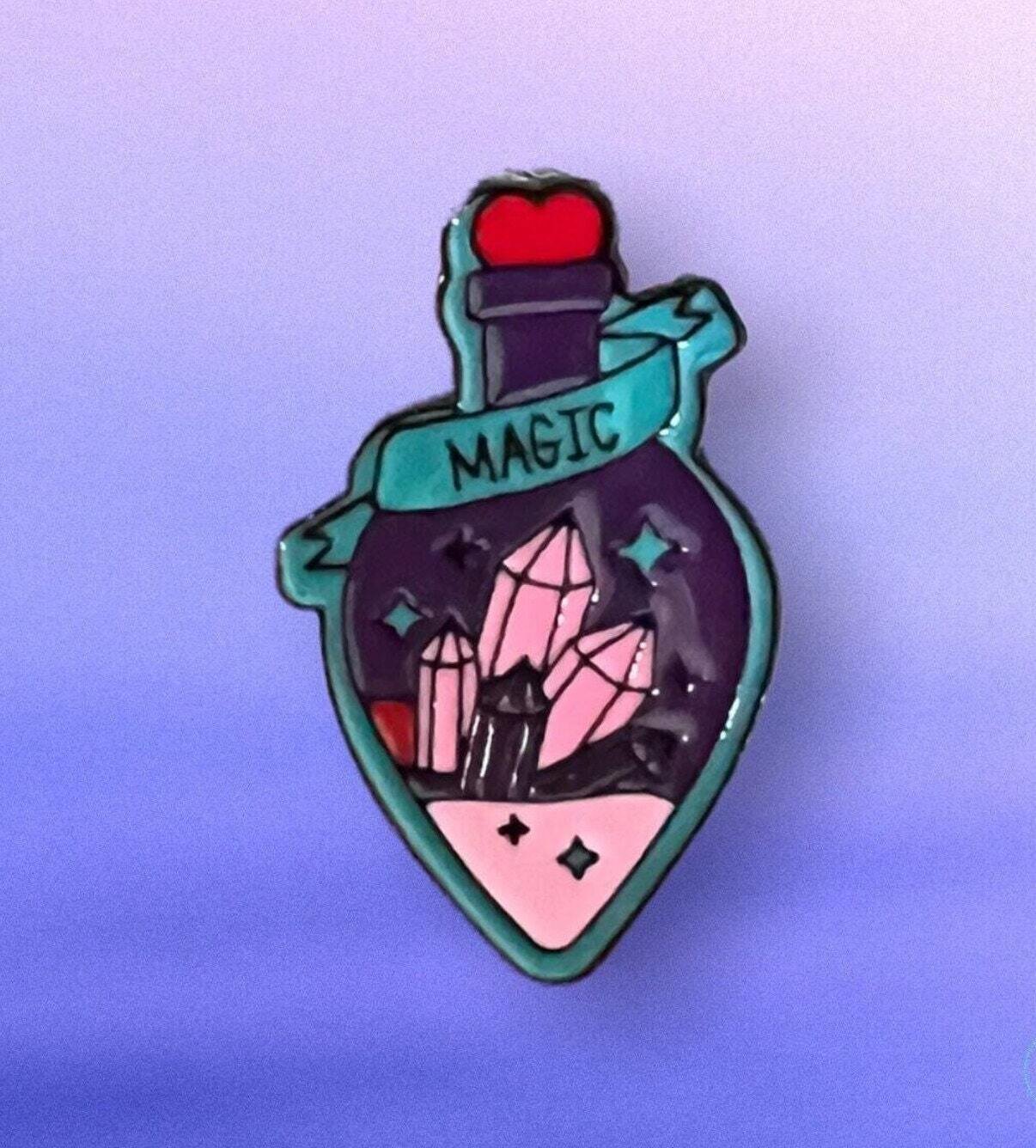 Magic Potion - Witchy - Witch - Needle Minder - Pin - Magnet