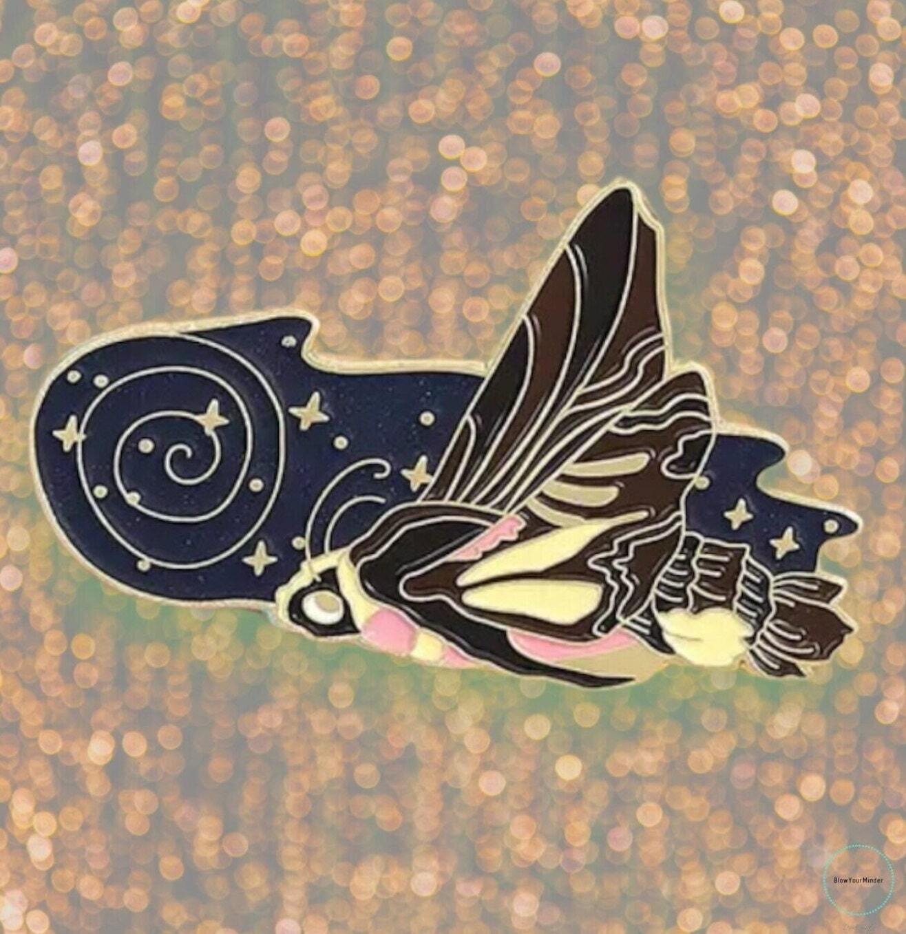 Moth - Bar Pin - Needle Minder - Pin - Magnet