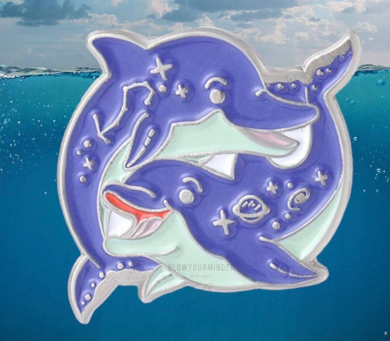 Dolphin - Dolphins - Needle Minder - Pin - Magnet