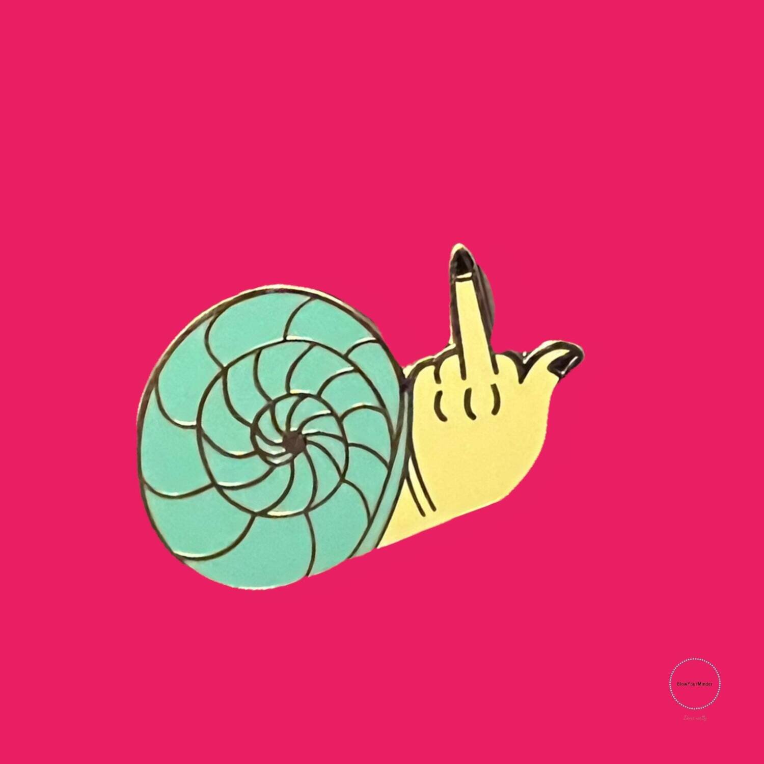 Snarky Snail - Needle Minder - Pin - Magnet