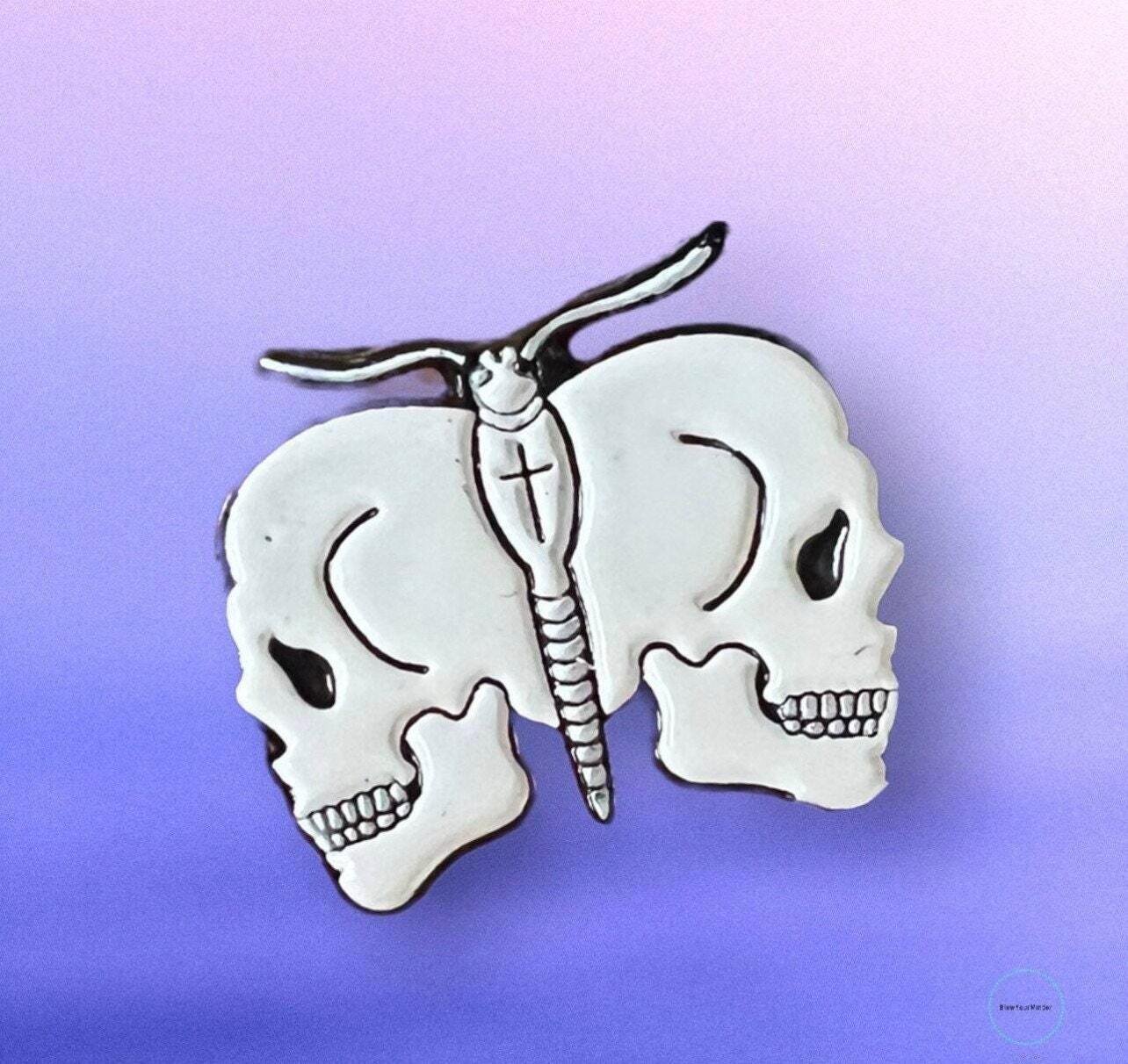 Skull Butterfly - Insect - Bug - Moth - Witchy - Needle Minder - Pin - Magnet