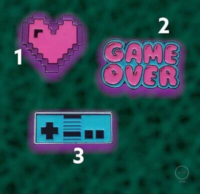 Game - Over - Video - Pixel Heart - Controller - Needle Minder - Pin - Magnet