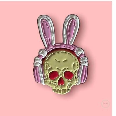 Skull - Music - Headphones - Bunny - Ears - Needle Minder - Pin - Magnet