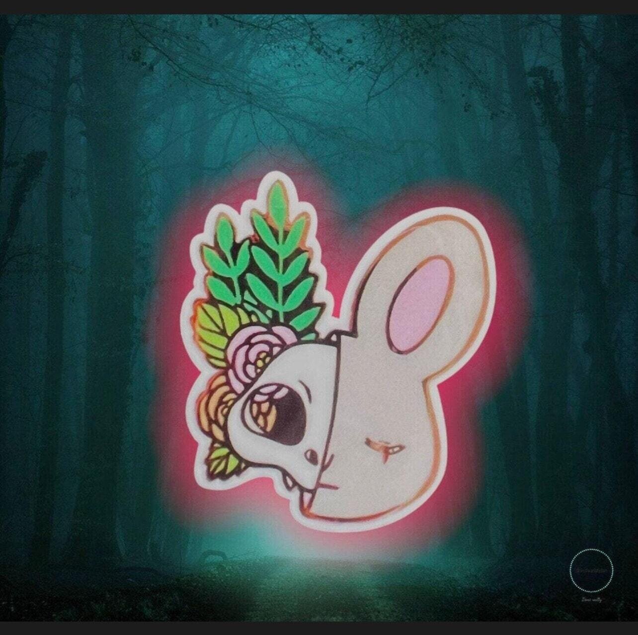 Skull Bunny - Acrylic - Minder - Needle - Pin - Magnet