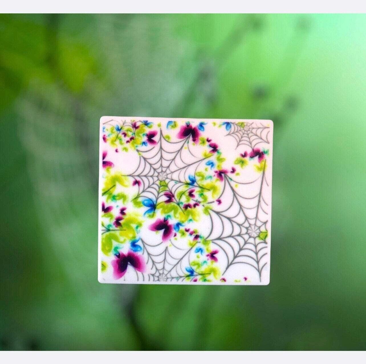 Spider Web - Splatter Paint - Acrylic - Minder - Needle - Pin - Magnet