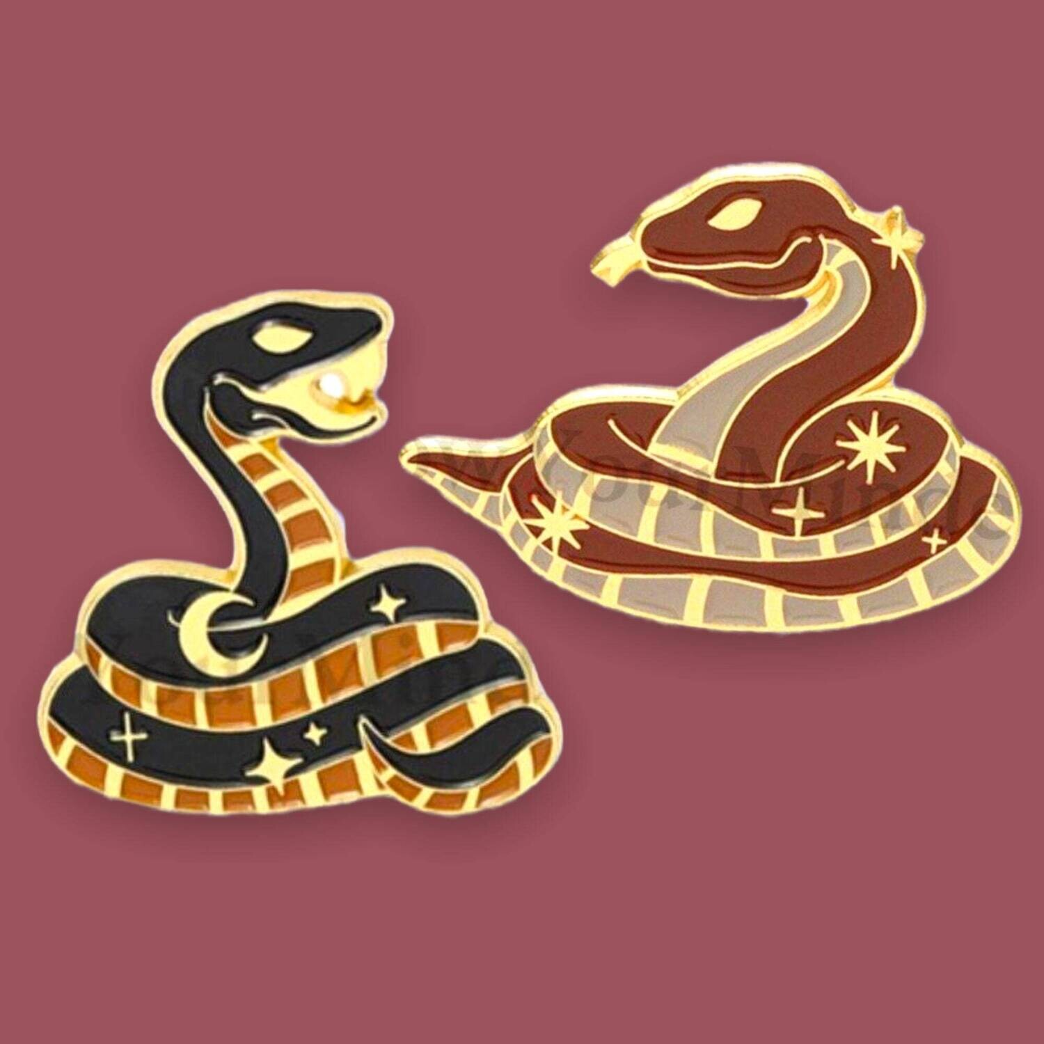Moon Phase Snake - Witchy - Witch - Needle Minder - Needle - Pin - Magnet