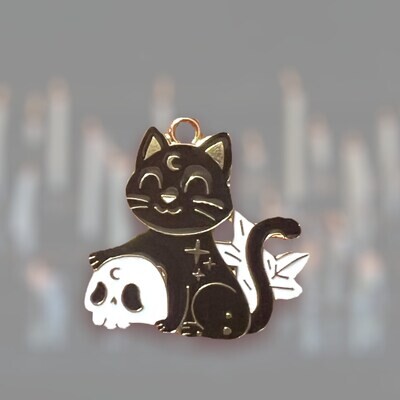 Witchy Kitty - Cat Skull - Witch - Halloween - Needle Minder - Pin - Magnet - Charm